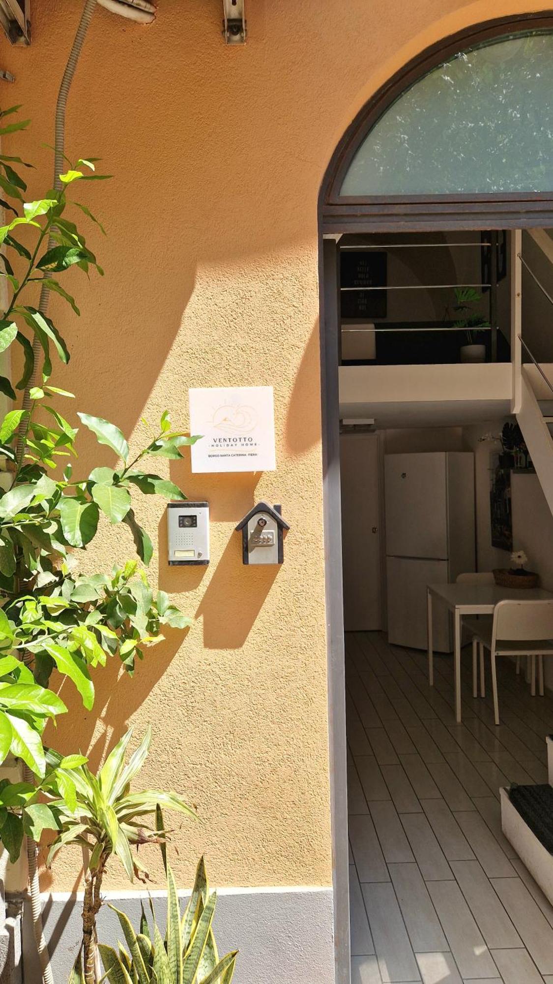 Borgo Santa Caterina - Fiera "Ventotto Holiday Home" Catania Ngoại thất bức ảnh