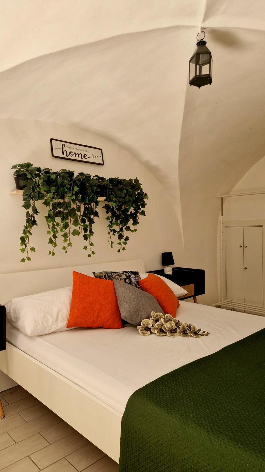 Borgo Santa Caterina - Fiera "Ventotto Holiday Home" Catania Ngoại thất bức ảnh